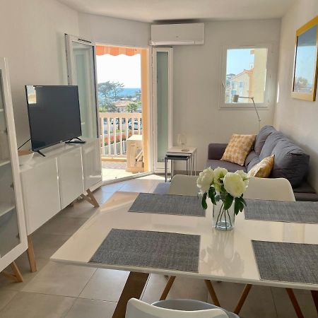 Apartment Newly Renovated Aircond-Wifi-Pool-Sea View-150M To Beaches- Saint Aygulf Exterior photo